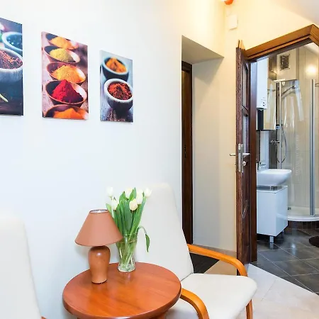 Apartment Vanilla 3, 4bdr 2bth 5min To Main Square Krakow