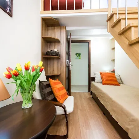 Vanilla 3, 4bdr 2bth 5min To Main Square * Krakow