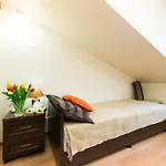 Vanilla 3, 4bdr 2bth 5min To Main Square * Kraków